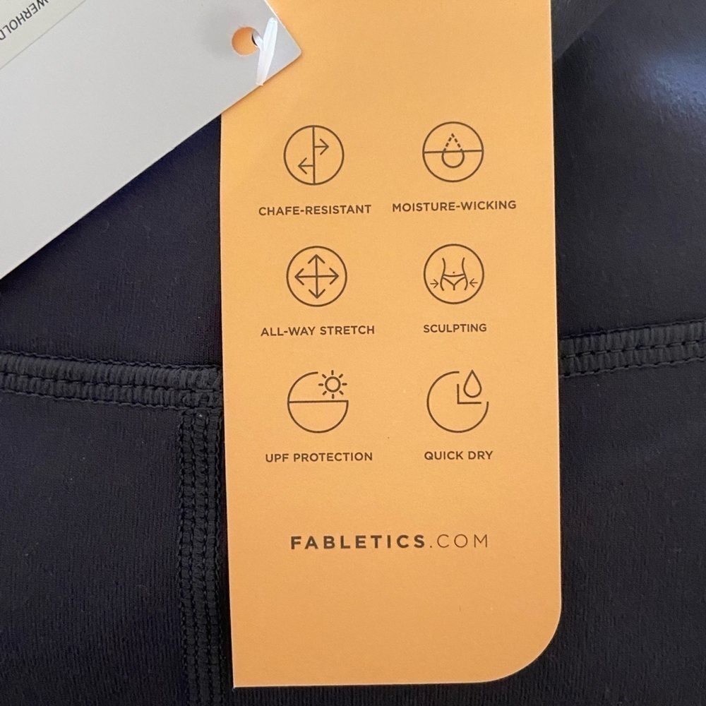 Fabletics high-rise power hold. Grey in colour. Size large. - Picture 5 of 8